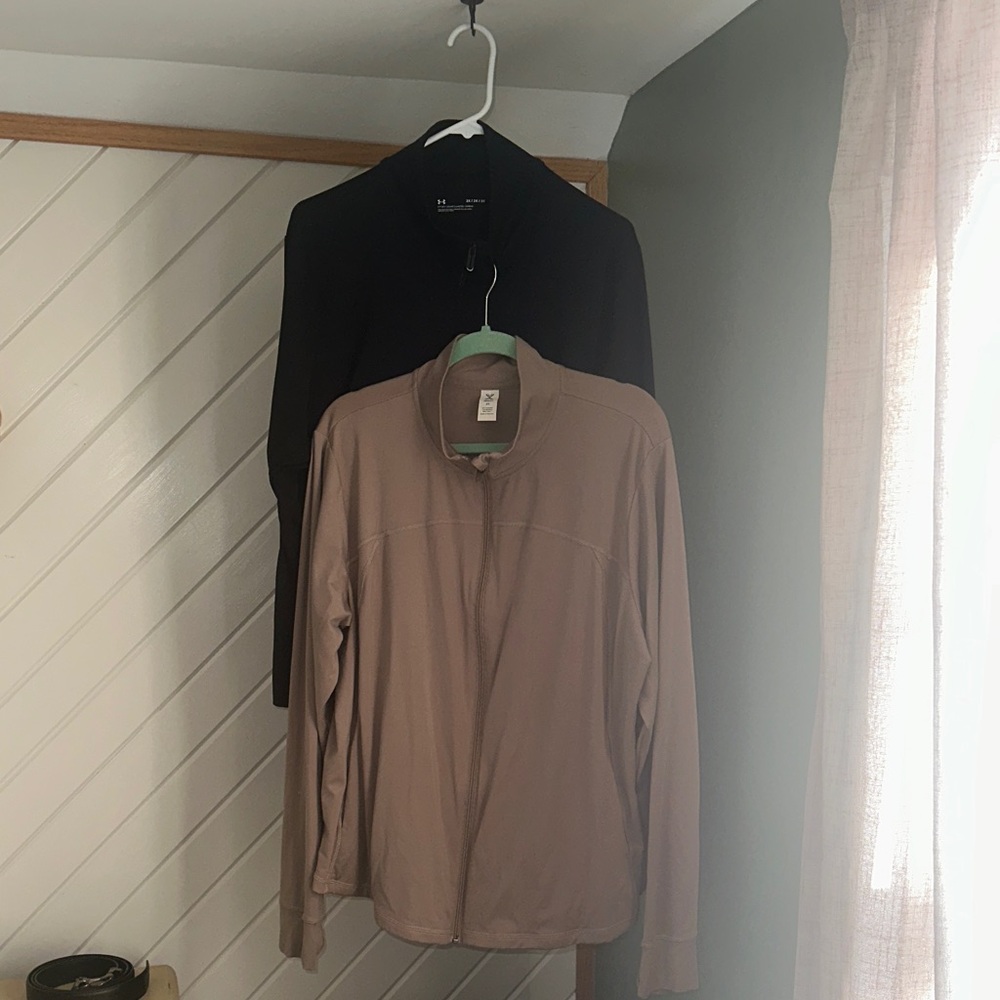 Xersion Tan Activewear Top and UA black active zip up! Both size 2x. Bundle of 2